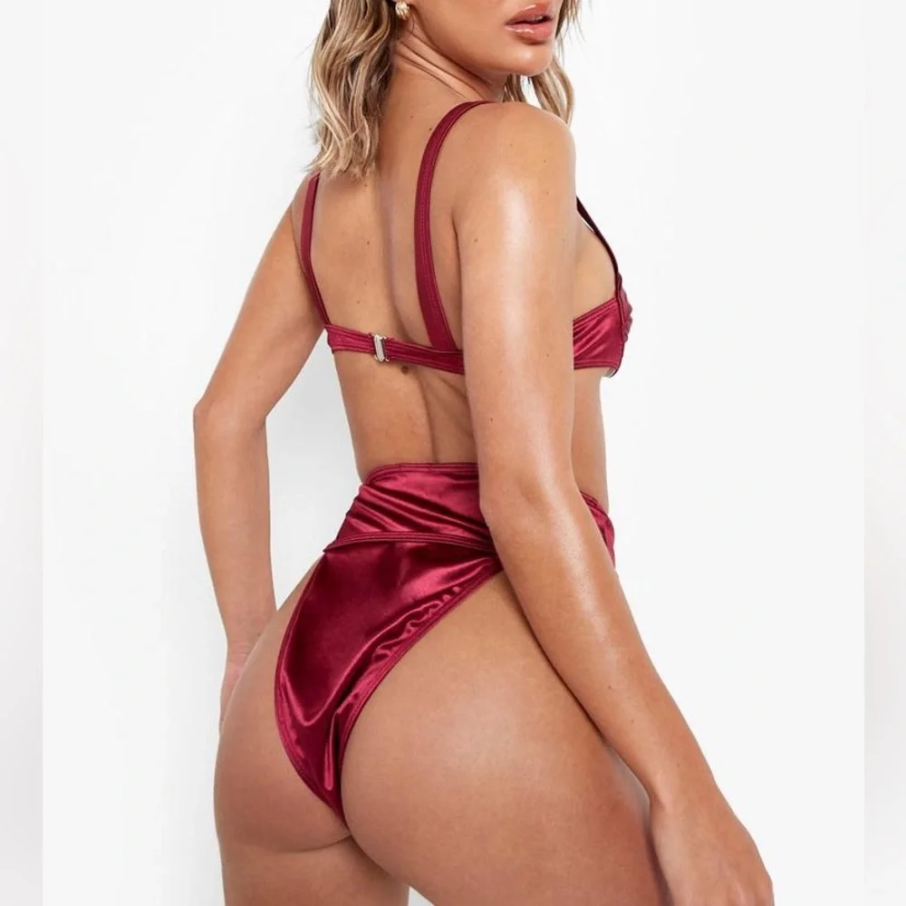 New Inventory 🔥Satin Twist Detail High Waist bikini Set🔥 - Picture 3 of 10